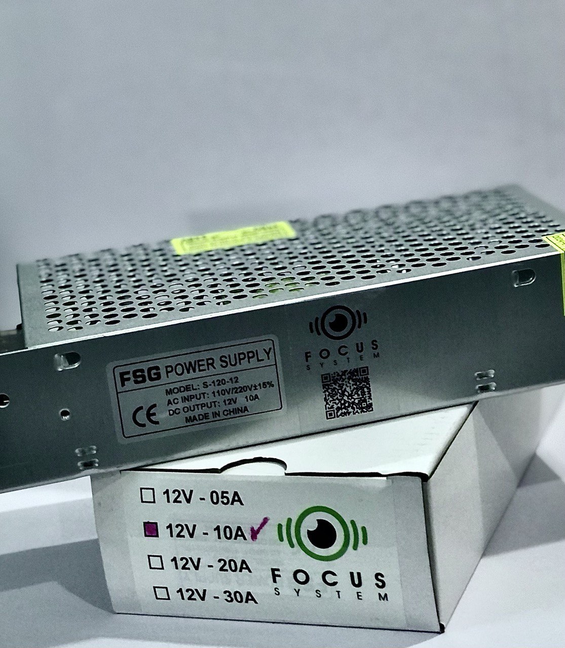 بسیار با کیفیت   12 ولت  - 10 آمپر