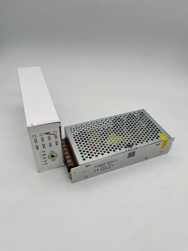 منبع تغذیه 12 ولت 10 آمپر