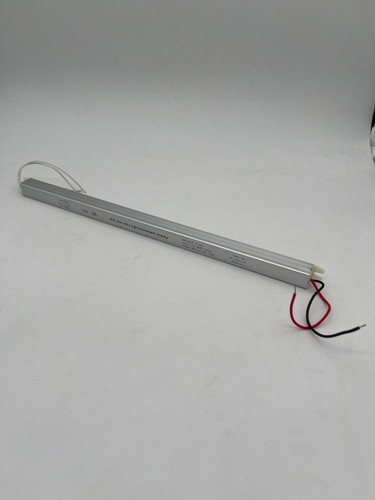 منبع تعذیه مدادی 12 ولت 6 آمپر